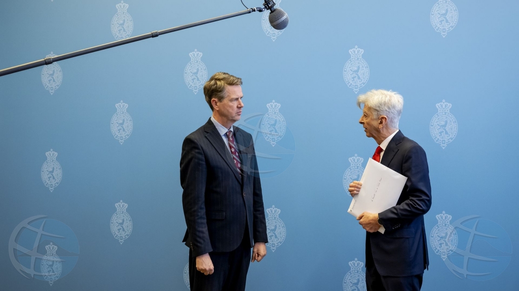 Plasterk: Tin suficiente acuerdo pa un gabinete PVV, VVD, NSC y BBB