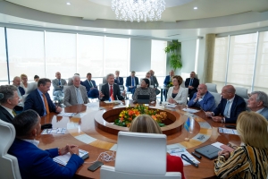Wever-Croes: Ta confia cu Eerste Kamer lo yuda baha interes halto di Aruba