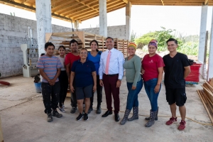 Aruba tin compania local Cunucu Aruba Dushi Tera cu ta recicla carton pa empake di webo