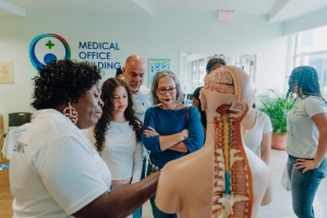 HOH Academy a tene varios sesion tocante di estudio Physician Assistant