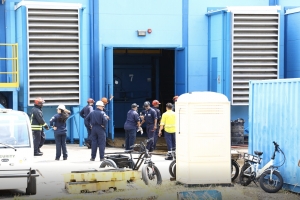 Candela na WEB tin suministro di coriente delicado!