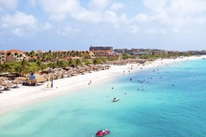  Dos beach di Aruba ta riba top 25 di Tripadvisor pa Caribe pa 2024