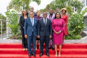 Sint Maarten tin un gabinete nobo cu Luc Mercelina como prome minister na cabez   