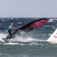 Sarah-Quita Offringa ta gana den Copa Mundial di Windsurf na Gran Canaria 