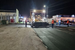 DOW a cuminsa cu proyecto di asfaltamento Avenida Milio Croes