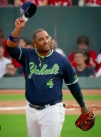 E weekend aki tin un MLB Camp na Aruba cu hungadornan professional di baseball 