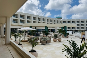 JOIA Aruba by Iberostar ta ricibi su prome huespednan diaranson awor 