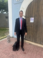 Dominee Hazenoot y mas religioso tabata prome invitado pa ronda consultativo di formadornan Eman y Croes  