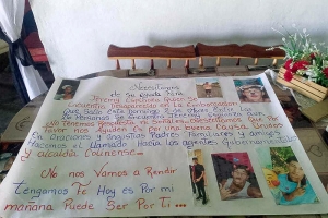 Famianan di esnan perdi riba laman cerca di Corsou, a protesta na Coro pa continua cu e buskeda 