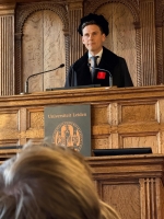 Veenendaal oficialmente a acepta katedra di Relashonnan den Reino cu discurso inaugural