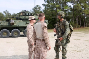 Mariniernan di Defensa region Caribe ta train hunto cu Mariniernan Mericano na North Carolina