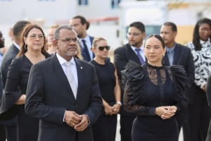 Gobernador, Gobierno y Parlamento a recorda victimanan di Segundo Guera Mundial 
