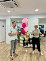 Maureen Banwarie ta Cumpli 10 Aña den Servicio cu Op=Op Voordeelshop