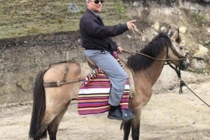 Pastoor Maduro: Sorprendi cu nombramento di e Papa nobo, pero contento tambe