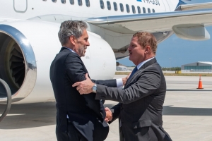 Prome Minister di Hulanda Dick Schoof ta na Aruba