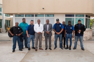  Aruba a duna asistencia na Sint Maarten via Guarda Nos Costa y Marina Real