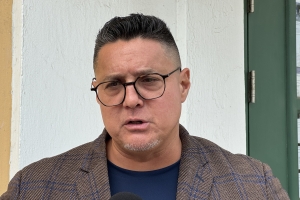 Besaril:” Mi no a kere cu mi lo a caba mi carera asina”