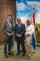Arubahuis a despedi di ex minister plenipotenciario Thijsen 