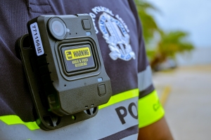  Polis ta cuminsa usa bodycams entrante otro siman! 