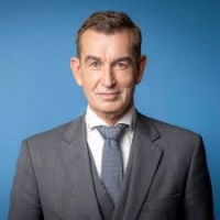 Secretario di estado nobo di Reino, Van Marum lo bishita islanan ABC na augustus proximo  