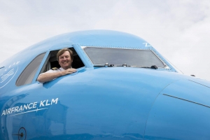  Rey Willem-Alexander ta cumpli 40 aña como piloto 