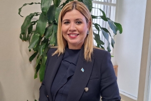 Arends-Reyes: Kier mira cuenta anual y vision largo plazo di TPEF 