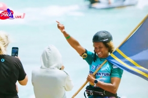 Sarah Quita Offringa Campeon Mundial Slalom Windsurfing pa di 26 biaha!