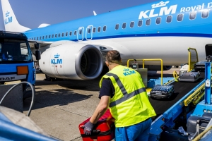 KLM ta introduci reglanan mas estricto di maleta di man