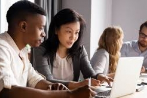 E estudio mas popular pa esnan cu ta bay Hulanda e aña aki ta International Business  