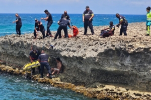 Varios incidente envolviendo turista den fin di siman, incluyendo uno tragico