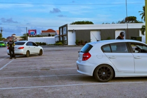 Polis a controla casi 300 vehiculo y a parti multiple boet 