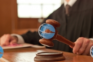 Retiro di docente di EPI a wordo anula: castigo a wordo considera demasiado severo