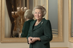 Prinses Beatrix ta bishita Boneiru y Sint Eustatius