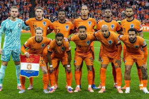 Si seleccion di Hulanda gana Polonia diabierna, e ta clasifica pa mundial  