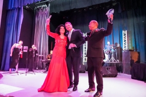 Gobierno a reconoce artistanan Dhaddy y Tony como baluarte nacional