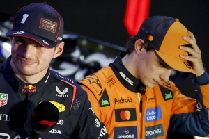  Fout di McLaren a pone su titulo di campeon mundial Formula 1 na peliger 