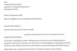 Minister Gerlien Croes na MEP riba deadline : Mi buchi tambe ta yena!