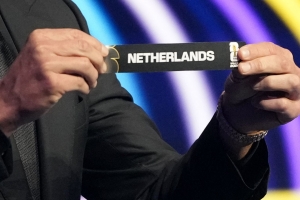 Sorteo mundial di futbol: Hulanda contra Japon, Tunez y un otro campion di play-off cu ainda no ta conoci