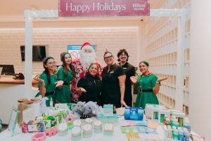 Holiday Markets ta yama bon bini na dianan di fiesta na Hilton Aruba Caribbean 