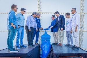 Tanki di awa nobo di WEB na Alto Vista ta oficialmente den operacion