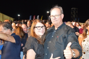 Bista fotografico chikito di algo di e ambiente durante concierto di Juan Luis Guerra 