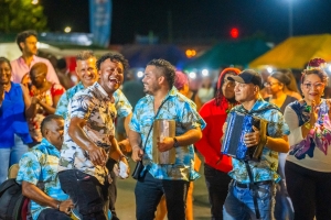 E di cinco edicion di Annual Aruba Christmas Fair ta e weekend aki 