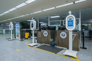 Aeropuerto por procesa pasaheronan biahando pa Merca mas liher awor danki na aparato nobo