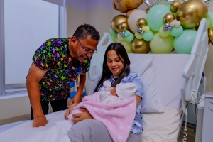 Abizeily Werleman ta Aruba su prome baby di aña 2026! 