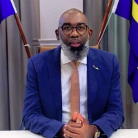 A sentencia homber na Hulanda, cu a menasa prome minister Pisas di Corsou riba Facebook