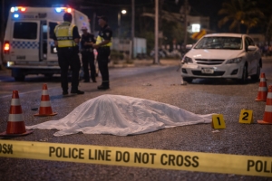 Chauffeur femenino di hit & run fatal ta keda deteni pa 90 dia mas