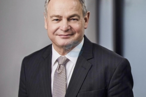 CAFt: Gobierno mester yega na solucion cu HOH relaciona cu riesgonan financiero