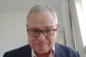 Hoogervorst: Aunke e debe ta bahando, Aruba mester di HOFA 