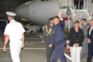Bista fotografico di yegada di Rey Willem-Alexander na Aruba diamars anochi 