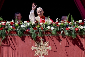Pontifice ta hasi yamada pa paz den mensahe di pasco y ta advirti contra indiferencia
